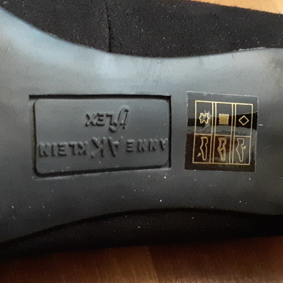 2/$50 ANNE KLEIN IFLEX Genuine Suede - Kitten Heels - SIZE 8 - Picture 8 of 12